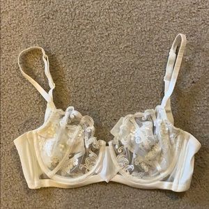 La Perla NWOT 34D Silk White Lace Appliqué Bra